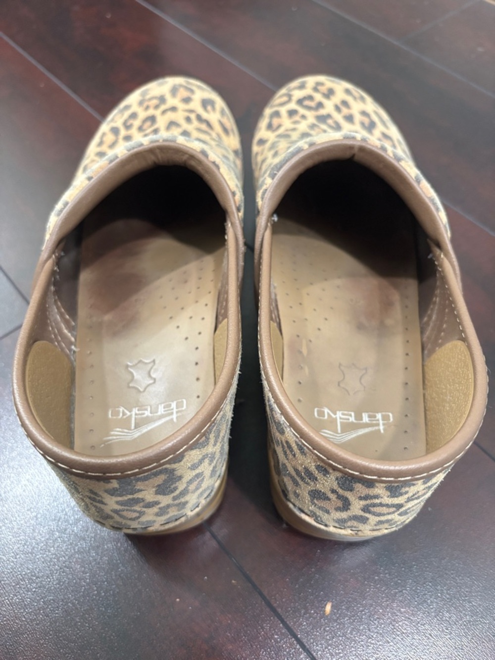 Dansko Leopard Clog Mules in Tan and Brown - Picture 6 of 6